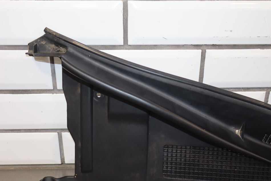 2002-2004 Infiniti M45 Cowl Vent Panel OEM