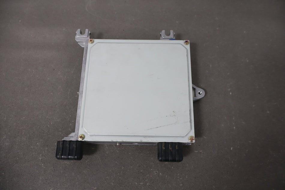 1997-2001 Honda CR-V 2.0LL B20Z2 Engine Computer 37820-PHK-A63