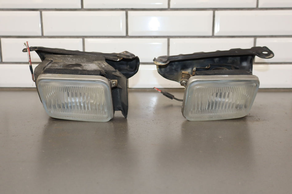 86.5-92 Toyota Supra A70 Fog Lamp Pair