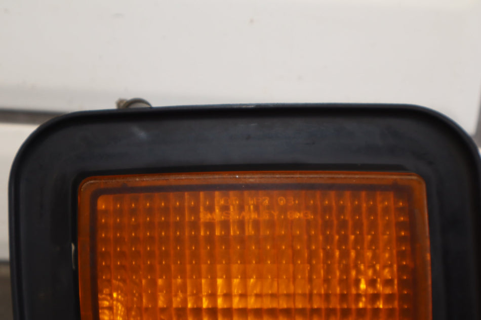 03-09 Hummer H2 Right Passenger Park Turn Signal Marker Lamp Amber 15060530 OEM