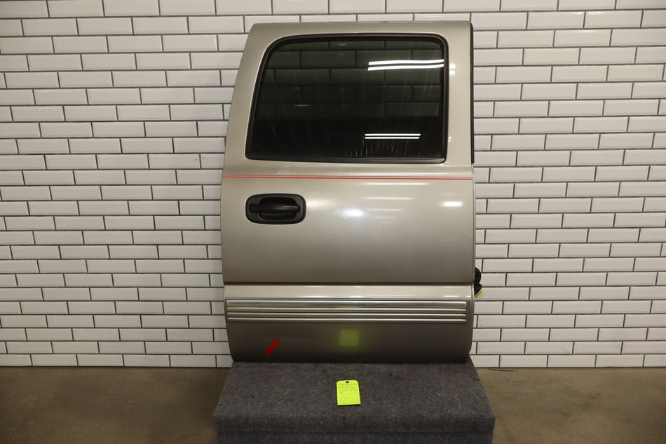 2002 Chevrolet Silverado 2500- Right Rear Door