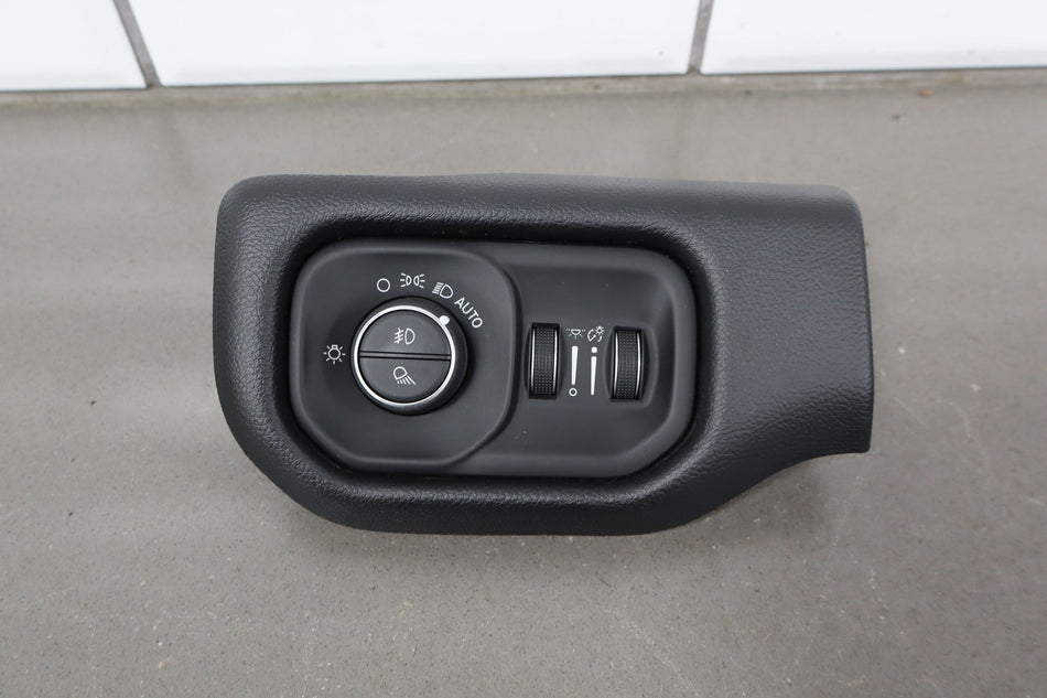 2019 Ram 1500- Headlight Switch