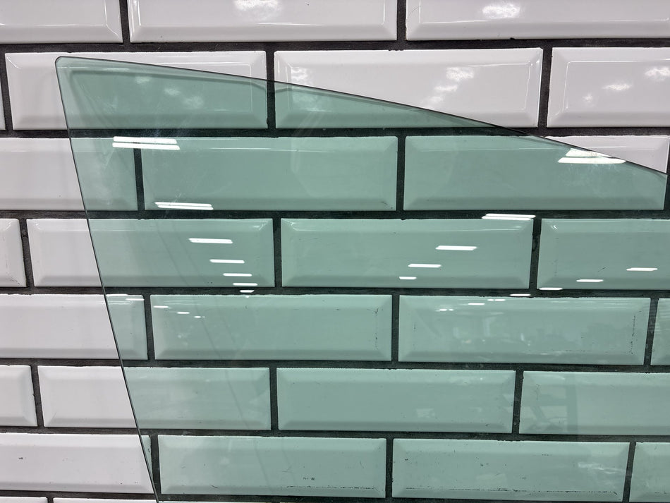 16-21 Tesla Model X Right Front Door Window Glass OEM