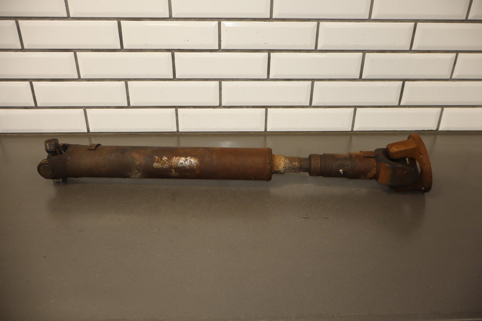 1994 Chevrolet Suburban GMT400- Front Drive Shaft