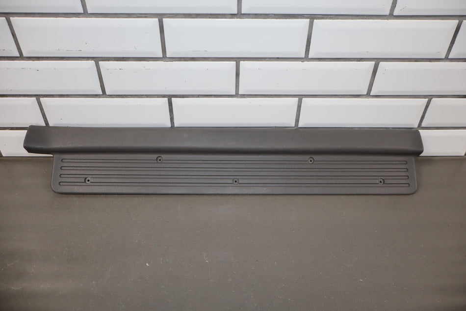 1999 Isuzu Trooper- Set x4- Sill Plates