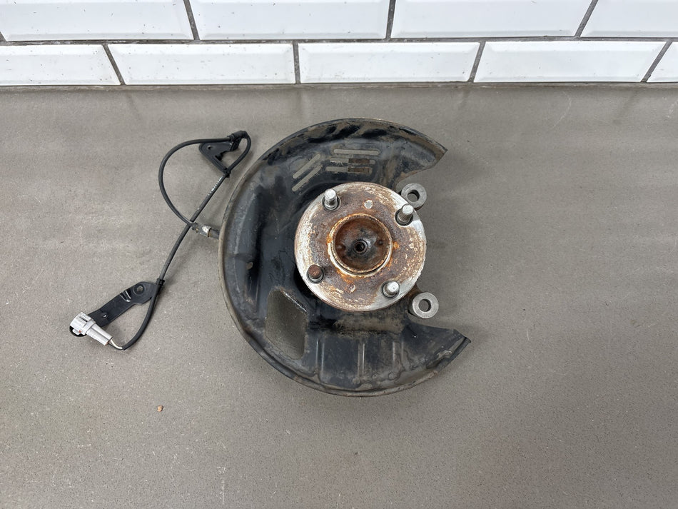 00-05 Toyota MR2 Spyder (ZZW30) Front Left Spindle Knuckle Hub ABS Sensor