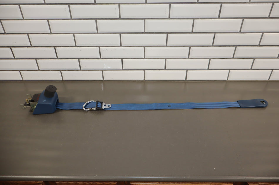 1996 Ford F-250 Right Rear Seat belt Royal Blue RV4