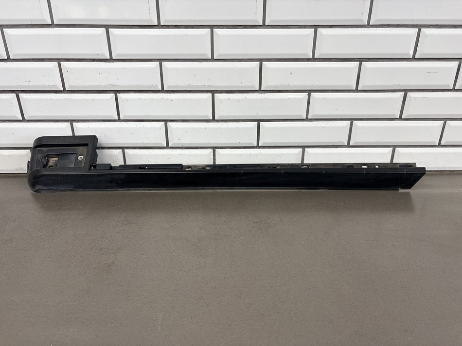 2003-2009 Hummer H2 SUV Passenger Right RH Rear Roof Molding OEM 15241411