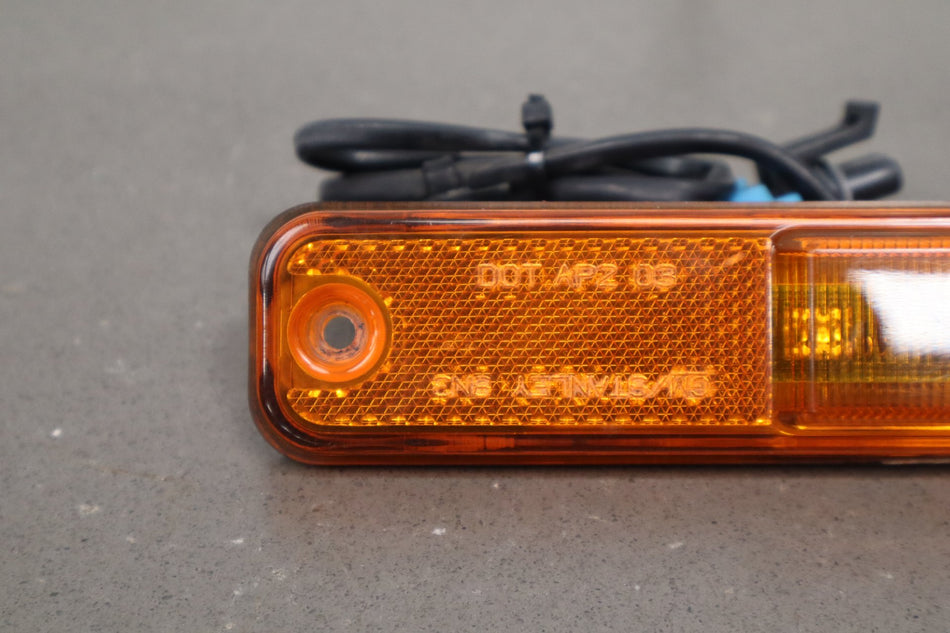 2003-2009 Hummer H2 Front Amber LED Side Marker Light/Lamp Fits Right or Left