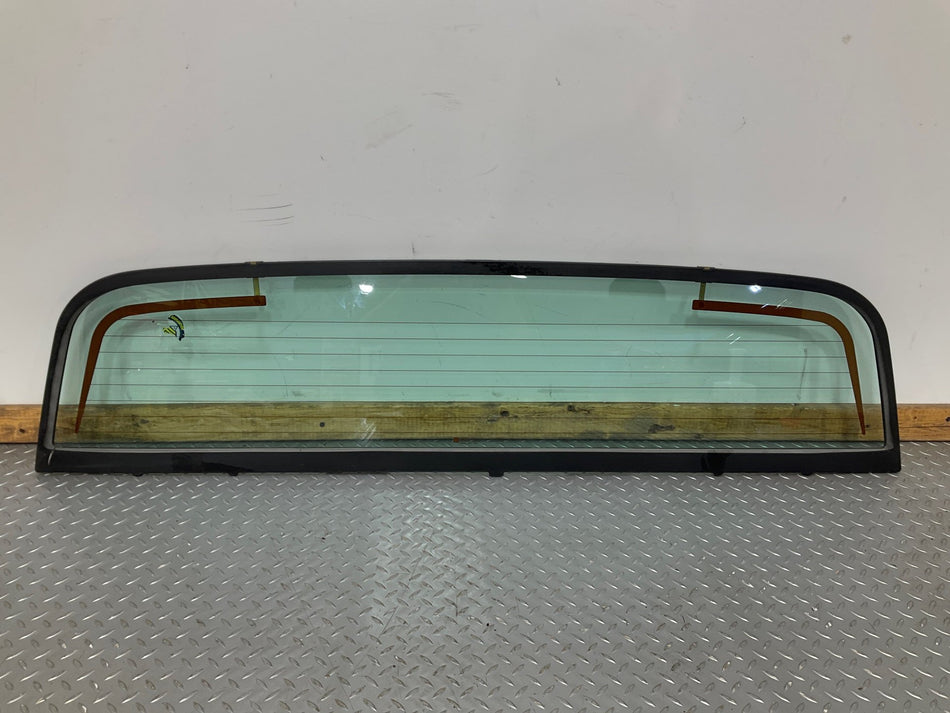 02-06 Cadillac Escalade EXT Rear Heated Glass