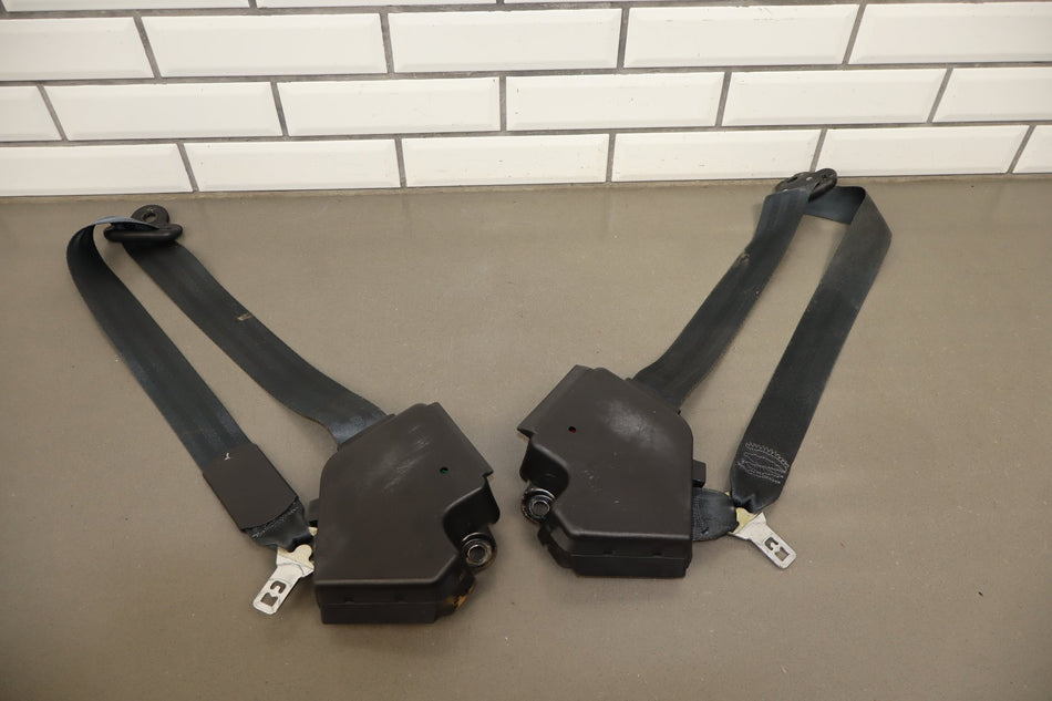 1986-1996 Chevrolet Corvette C4 Convertible Pair - Seat Belt Set | Black
