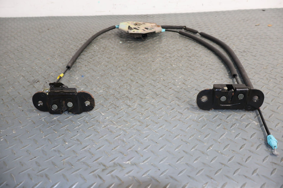 03-09 Hummer H2 Rear Hatch Latch Pair With Cables