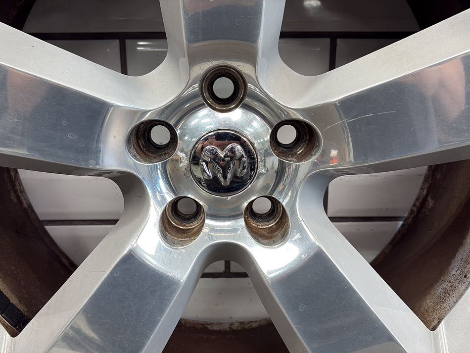 06-10 Dodge Charger SRT8 20 Inch Alcoa Alloy Wheel 5290727AB