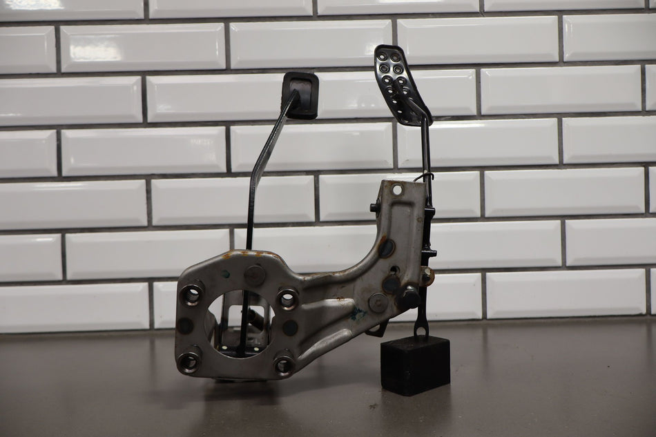 2001 Mazda MX-5 Miata Pedal Assembly OEM
