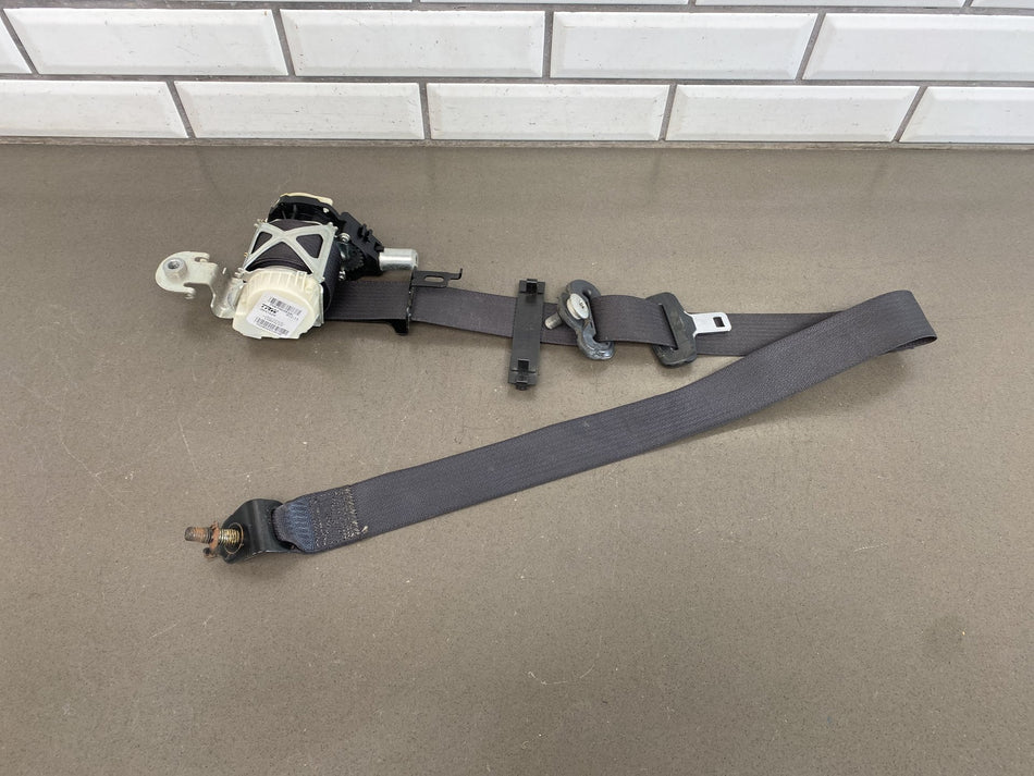 2013-2020 Ram 1500 Right Front Seat Belt Black X9 5KP961L1AI
