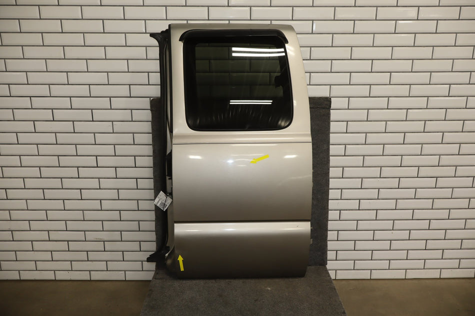 01-07 Chevy GMC Silverado Sierra GMT800 Extneded Cab Left Rear Door Pewter 11