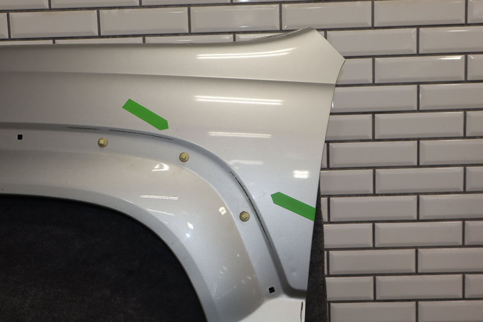 2005 Lexus GX470 Left Fender