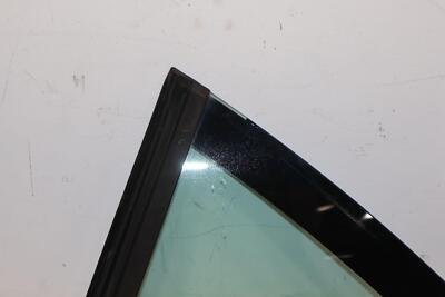 2005 Cadillac XLR- QUARTER GLASS/WINDOW