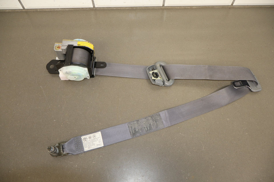 2001 Lexus LX470 Right Front Seat Belt Gray 10