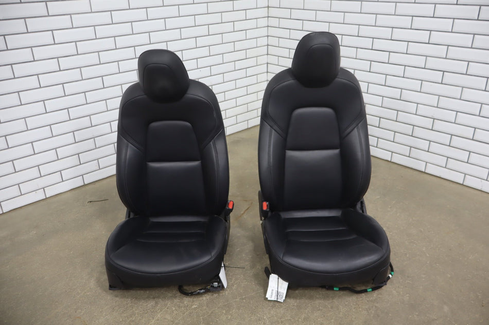 2018 Tesla Model 3- Seats Set