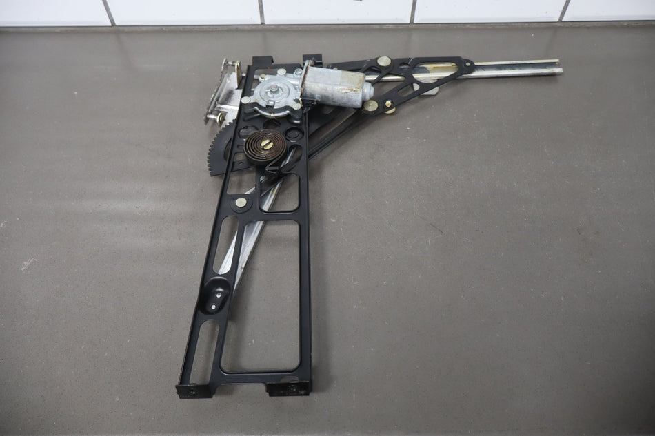 1986-1996 Chevrolet Corvette Right Front Door Regulator 22063224 OEM