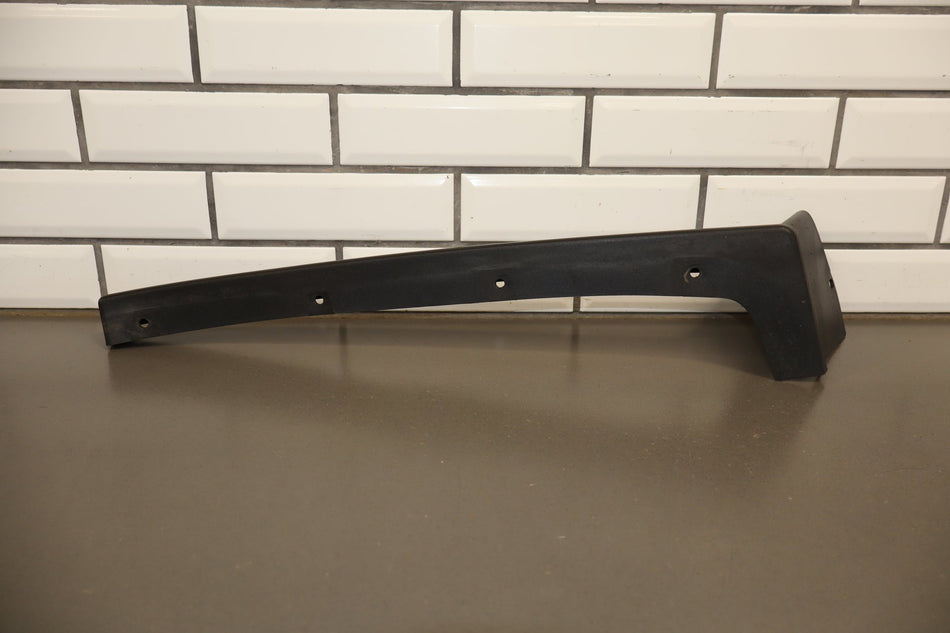 2003-2009 Hummer H2 - Driver Left Textured Fender Molding 15132309