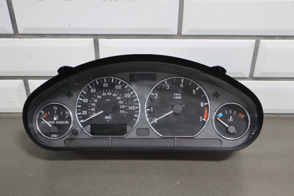 1996-1998 BMW Z3 1.9i Manual Transmission Speedometer 121984 Miles
