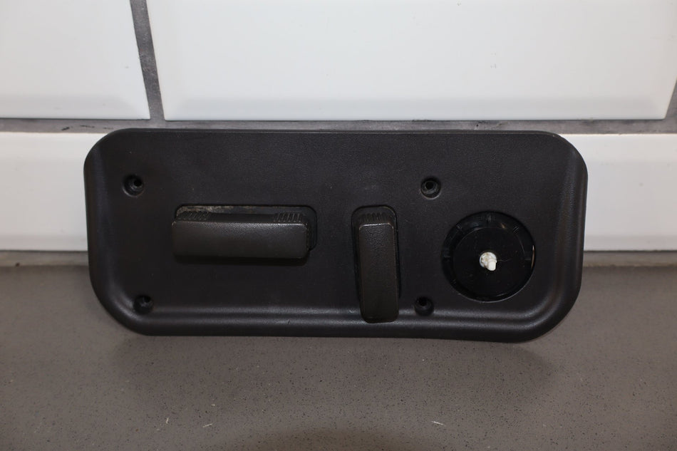 2005 Hummer H2- Seat Switch