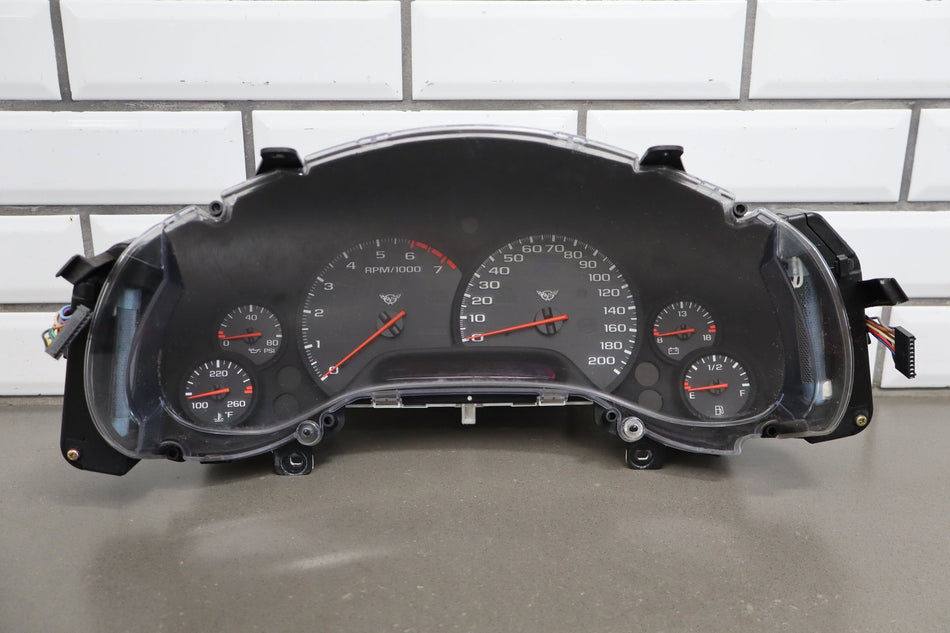 1997-2004 Chevrolet Corvette C5 - Instrument Cluster 10408309