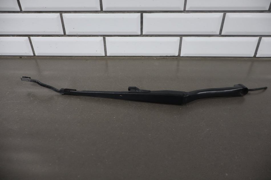 1997-2004 Chevrolet Corvette C5 Wiper Arm LH &amp; RH Pair