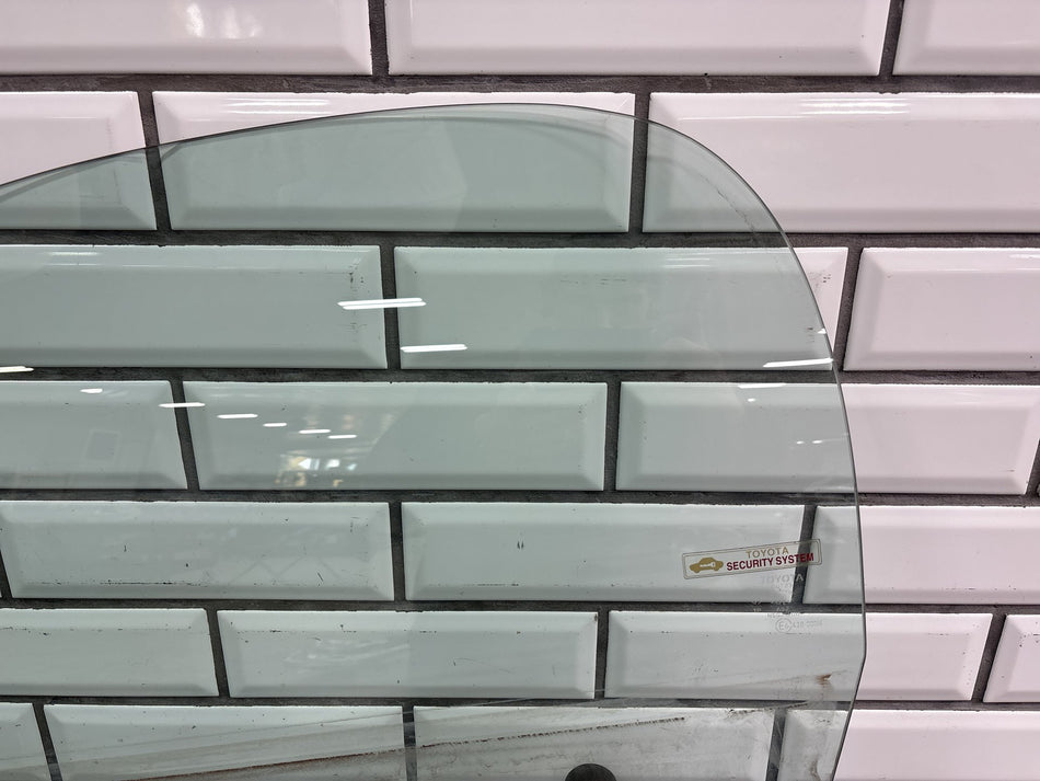 00-05 Toyota MR2 Spyder (ZZW30) Left Driver Door Window Glass Green Tint OEM