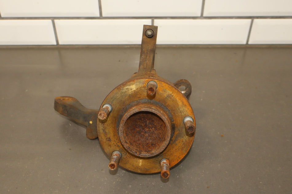 2005 Pontiac GTO- Right Front Spindle
