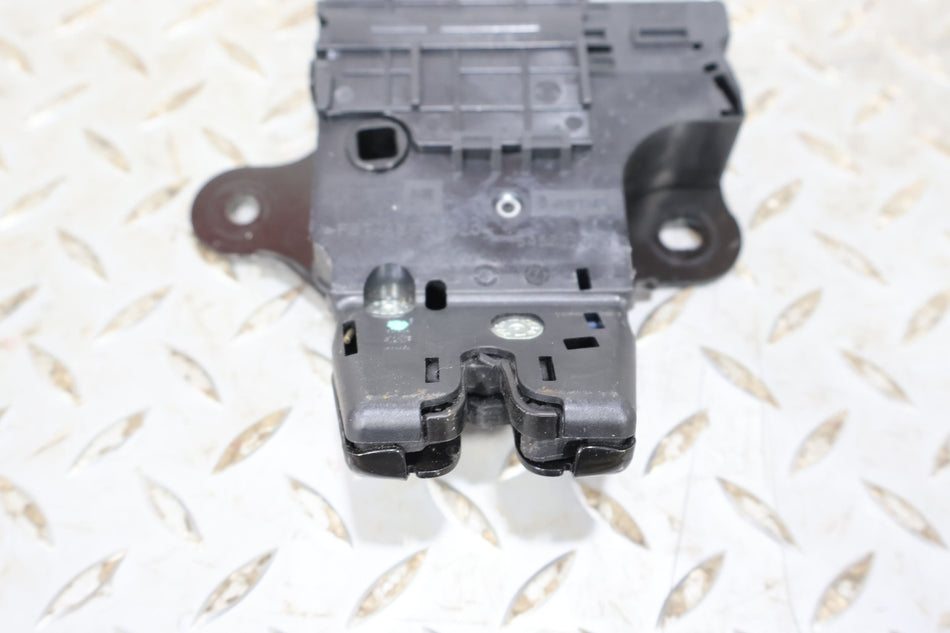 10-15 Chevy Camaro SS Coupe Trunk Deck Lid Latch W/Manual Release (Tested)