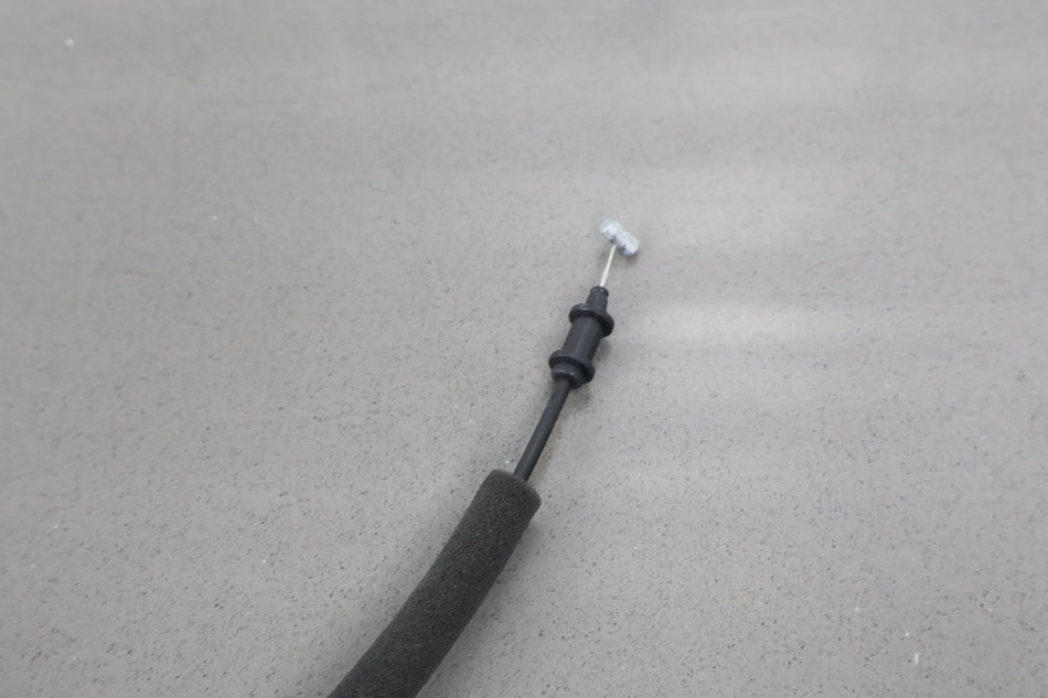 2022 Rivian R1T- Right Front Door Latch
