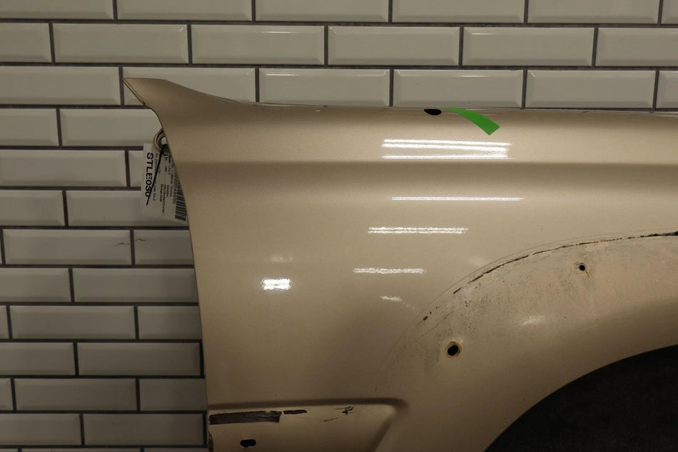 1996 Lexus LX450 Right Fender