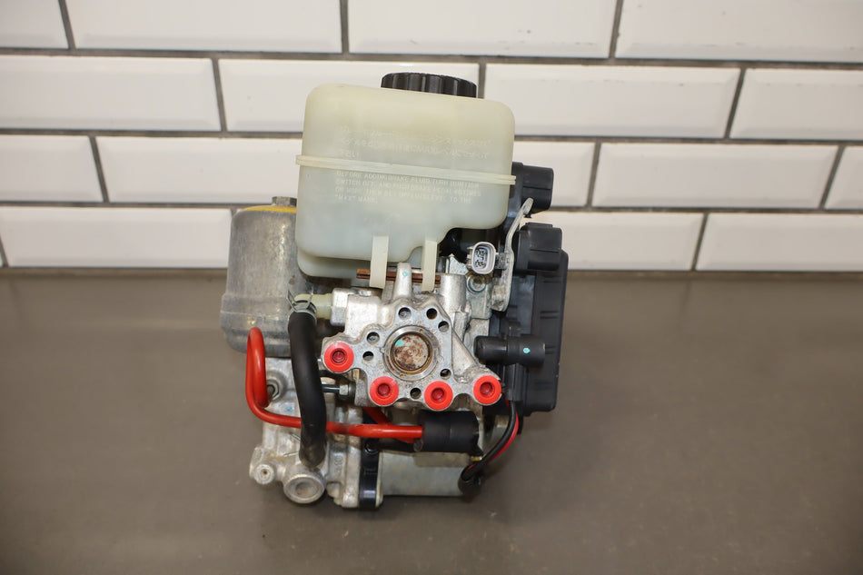 2003-2005 Toyota 4runner ABS Brake Unit Assembly 4705060081