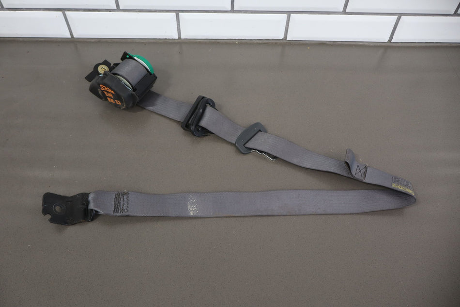 2002 GMC Sierra 2500 Rear Seat Belt OEM