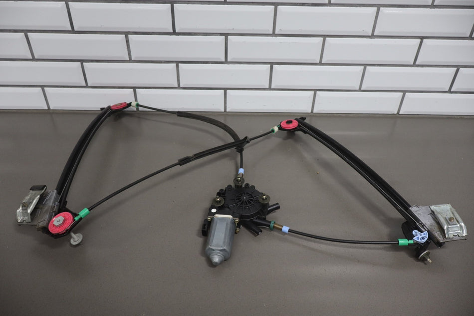2004 Chevrolet Corvette Right Front Window Regulator 10344132 OEM