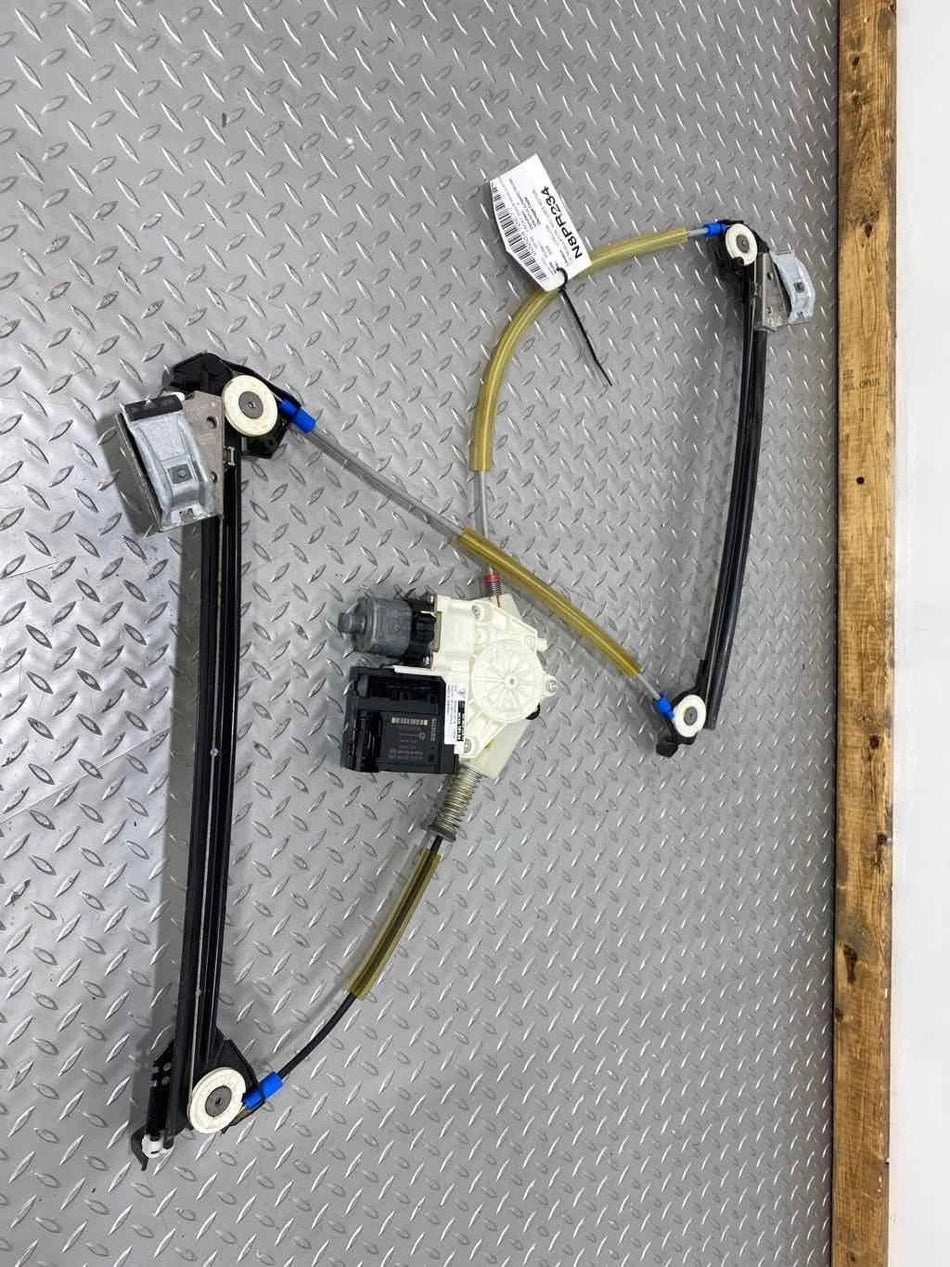 05-12 Porsche 911 997 Left Front Door Window Regulator