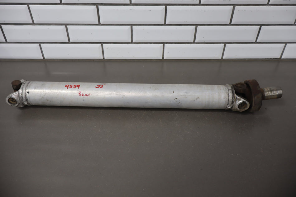 1987 Chevrolet Corvette Base C4 5.7LL Rear Drive Shaft 10054289