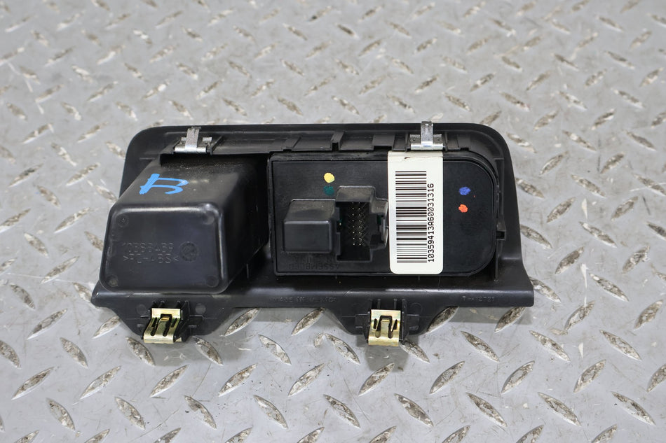 07-14 Cadillac Escalade GMT900 Headlight Switch