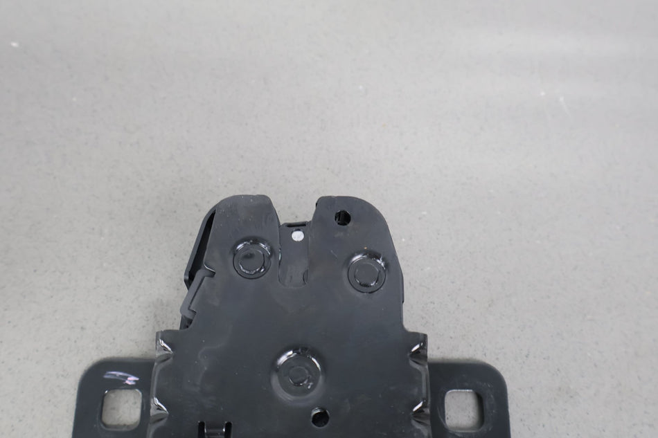 22-24 Rivian R1T Right Rear Exterior Cubby Storage Door Latch W/Manual Release