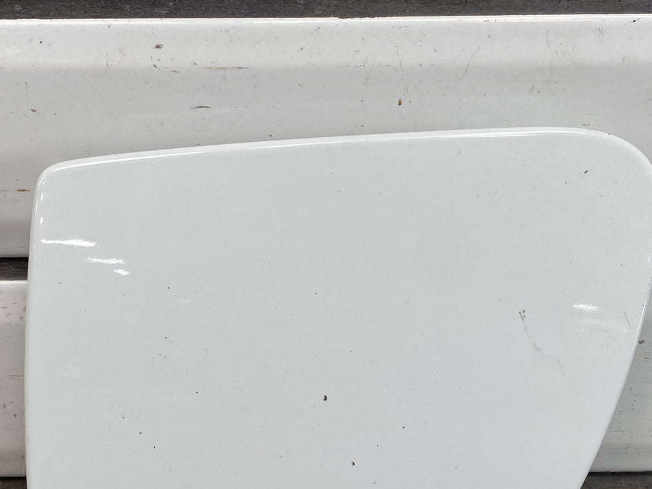 2005-2013 Chevrolet Corvette C6 - Fuel Filler Door Arctic White 10U