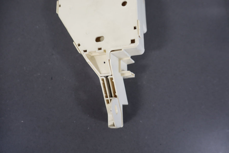 1998-2002 Toyota Land Cruiser Lexus LX470 Right Passenger Interior Fuse Box