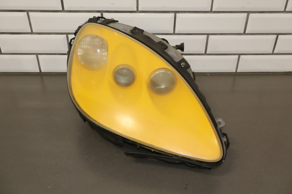 2005 Chevrolet Corvette Right Headlamp 19121083 OEM