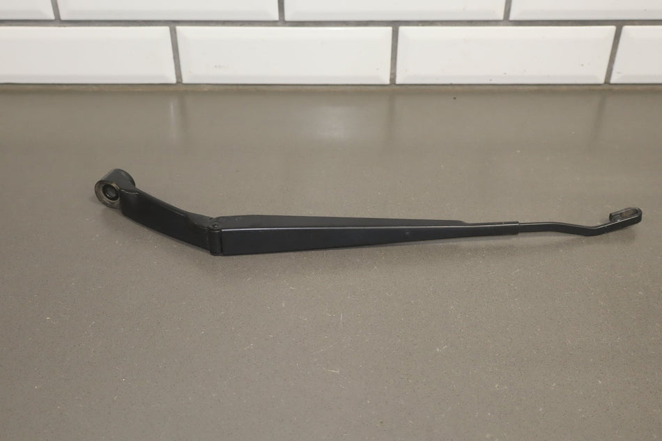 2003-2009 Toyota 4Runner SR5 Wiper Arm Pair