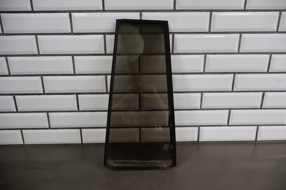 1998-2003 Lexus LX470 Left Rear Vent Window 6812460211 OEM