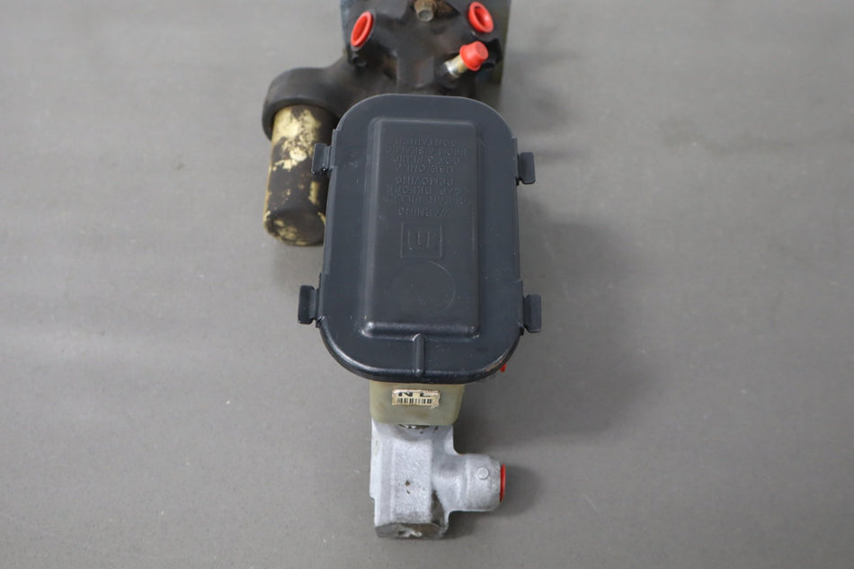 1994 Chevrolet Suburban Brake Booster OEM