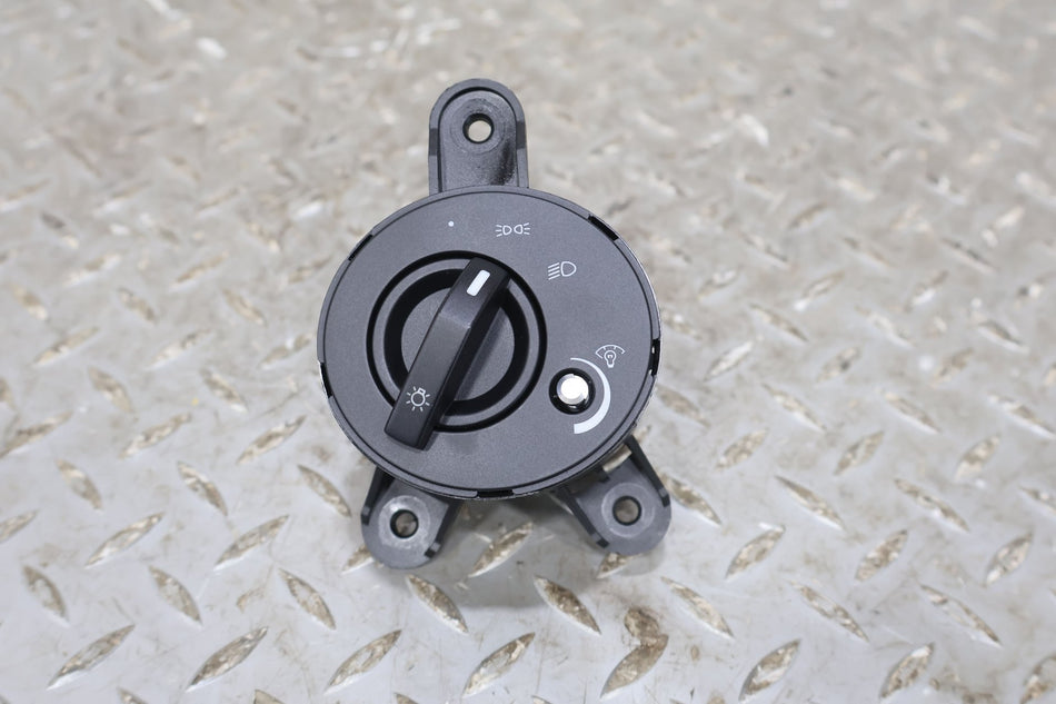 2010 ASTON- Headlight Switch