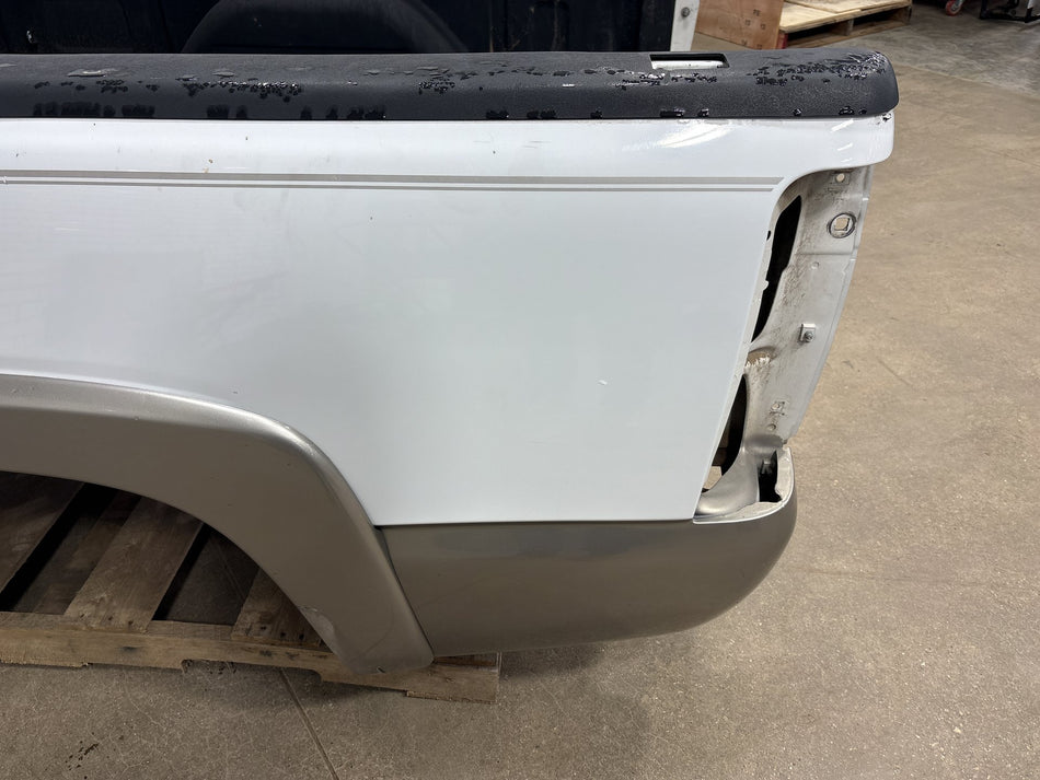 99-07 GMC Sierra Chevy Silverado GMT800 Rust Free Short Box Truck Bed